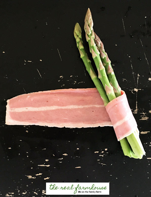 juicy, salty, turkey bacon wrapped asparagus. seriously as delicious as it sounds!